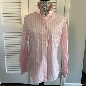 Vineyard Vines ladies size 8 top